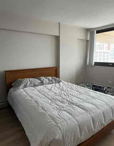 2nd bedroom in apartment near LUC