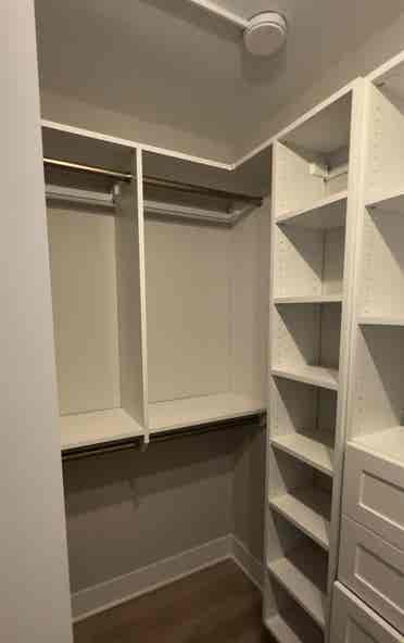 2nd bedroom in apartment near LUC