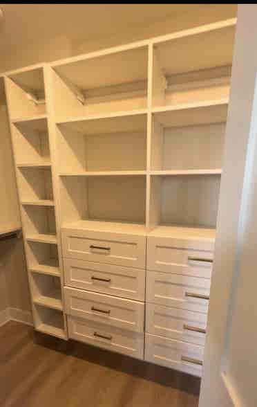 2nd bedroom in apartment near LUC