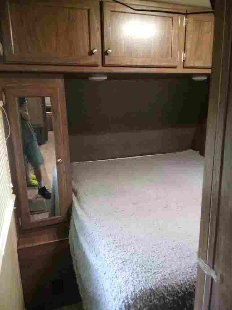 Rv room for rent
