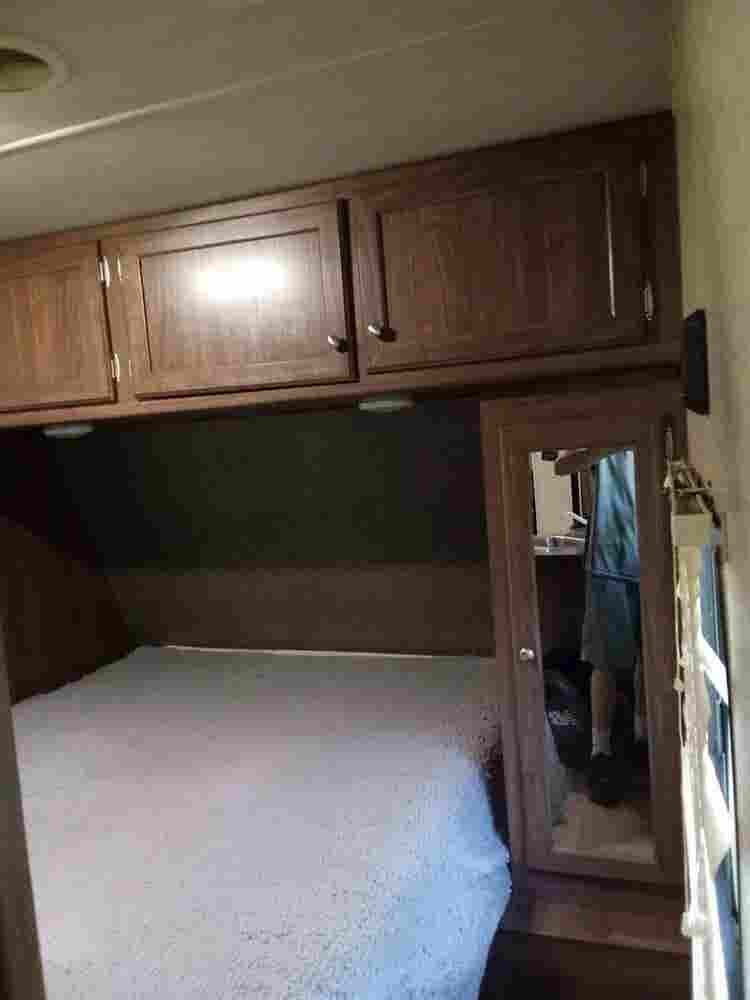 Rv room for rent