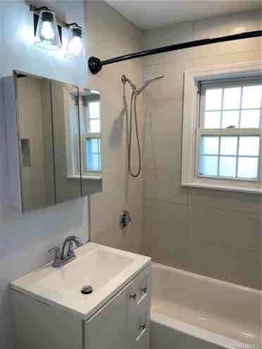 1 bedroom near hospital