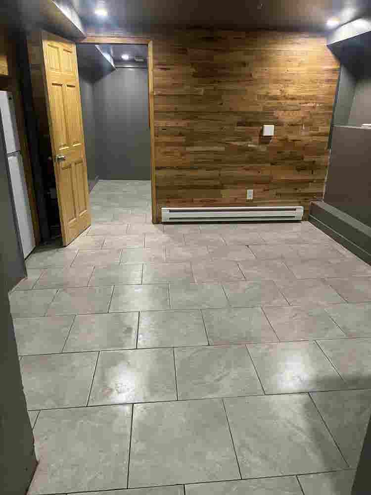 Private Walk in basement unit