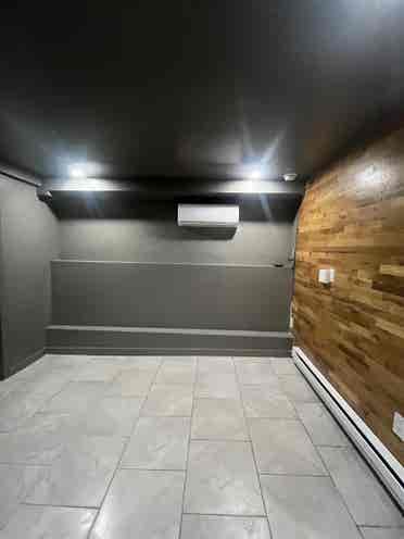 Private Walk in basement unit