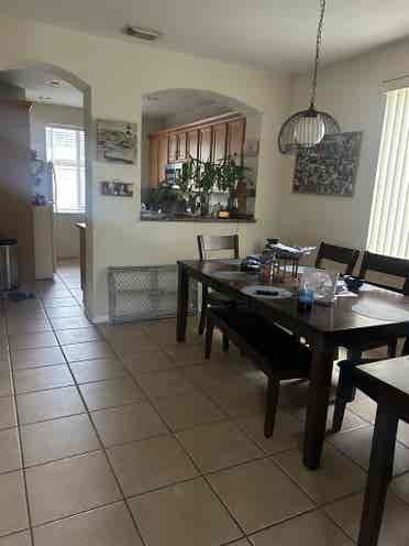 Share my beautiful safe townhouse.