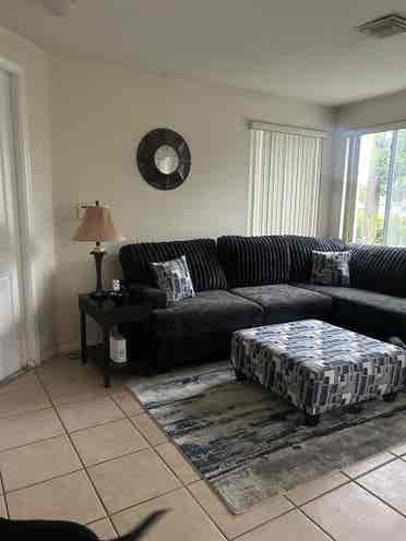 Share my beautiful safe townhouse.