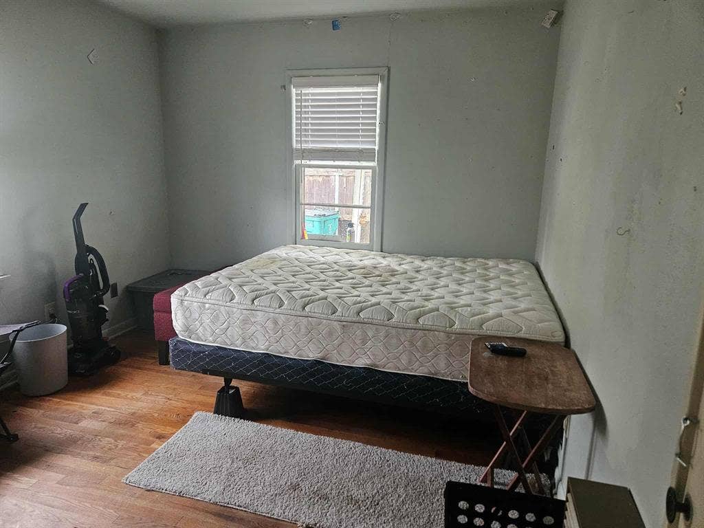 Room mate wanted - Private room