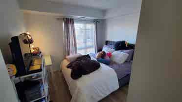 1 bedroom condo south Guelph
