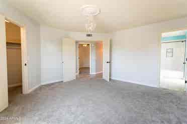 Room for rent utilities included