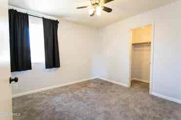 Room for rent utilities included