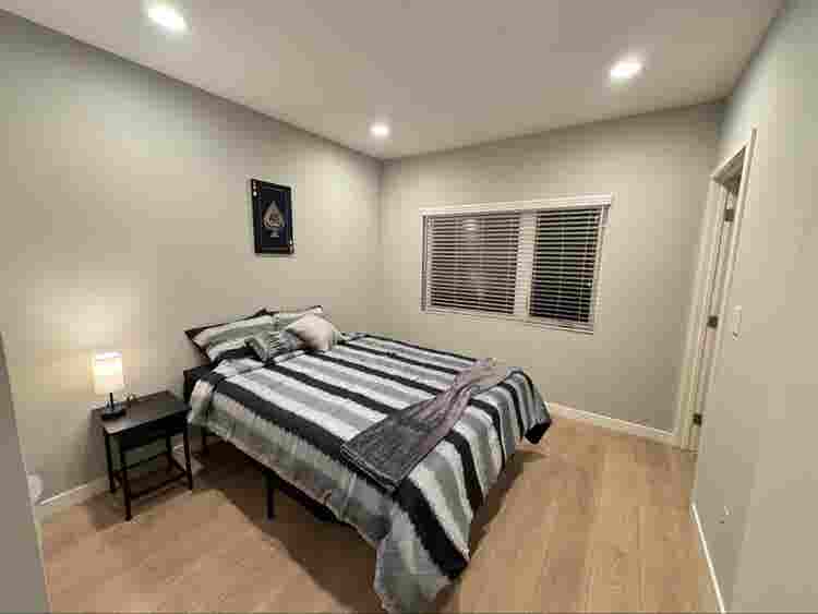 Hollywood Private room with  bath