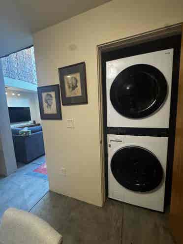 Central Luxury 3 King beds/baths