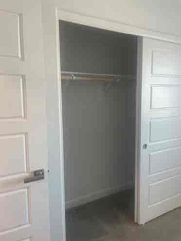 $ ROOM FOR RENT -HENDERSON