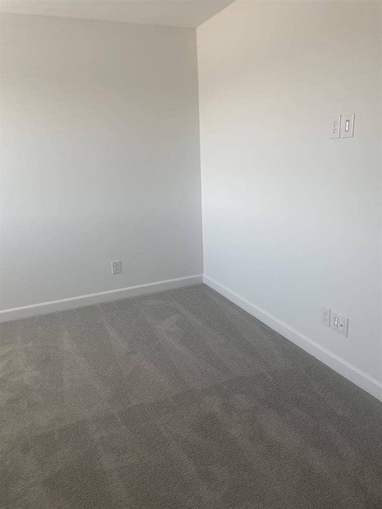 $ ROOM FOR RENT -HENDERSON