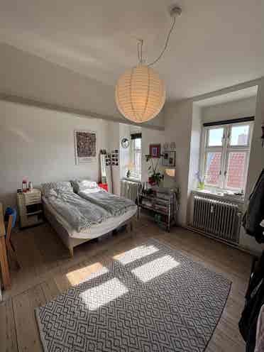 Room Available for Sublease