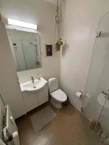 Room Available for Sublease