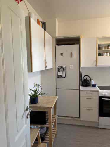 Room Available for Sublease