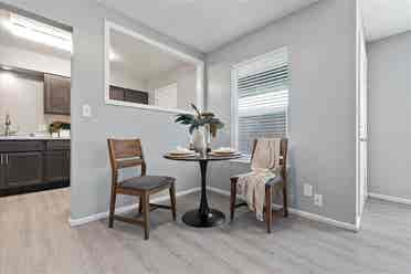 Bedroom Apartments for Rent!