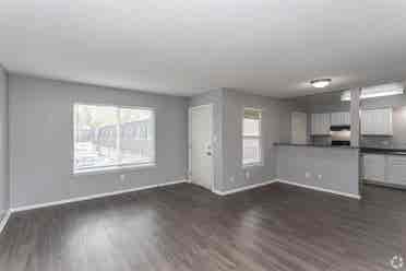 Bedroom Apartments for Rent!