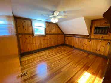 Room for Rent w/Bonus Attic Space