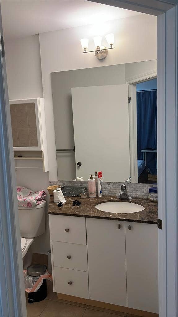 Fully furnished master bedroom