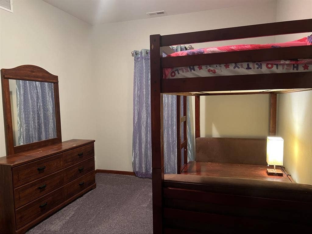 Roomy Quiet room with large closet