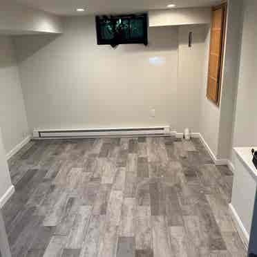 Downstairs room w/ private bathroom