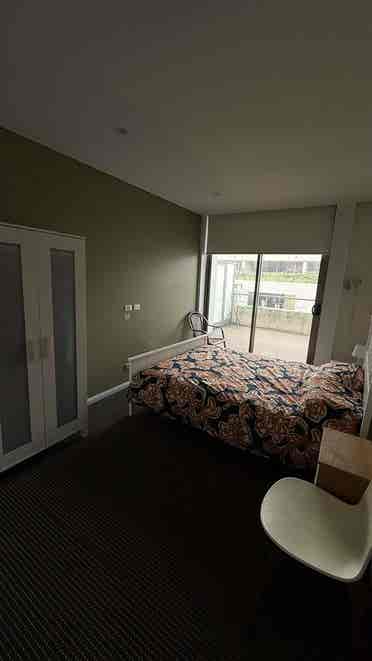 Room  persons Sydney
