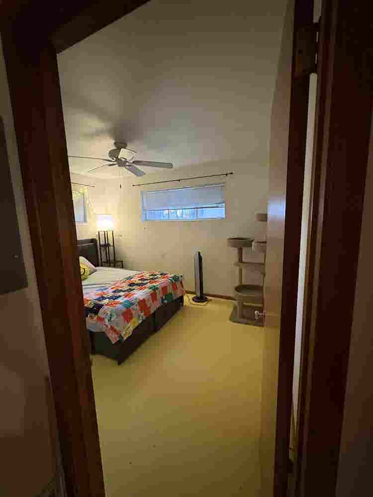 Midtown Phoenix Apartment Room