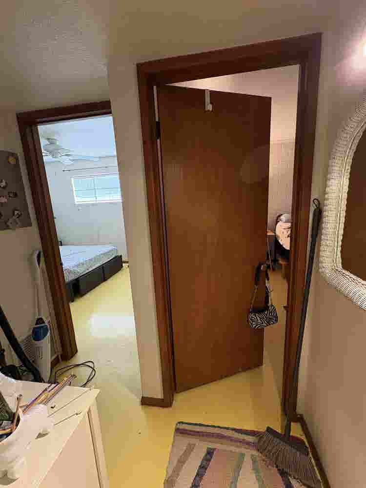 Midtown Phoenix Apartment Room
