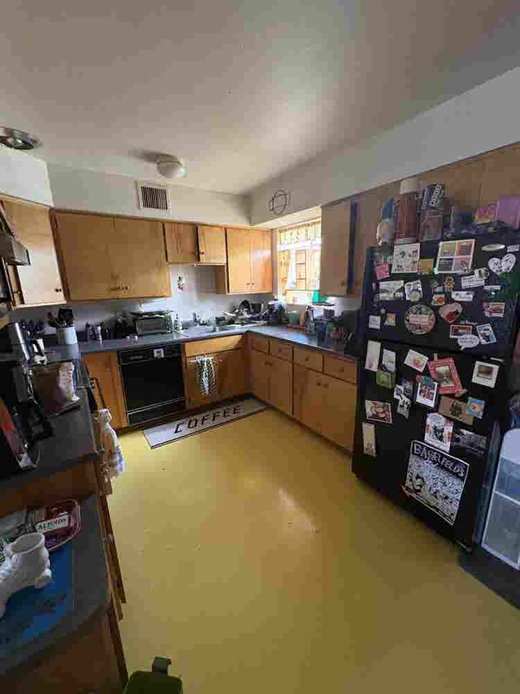 Midtown Phoenix Apartment Room