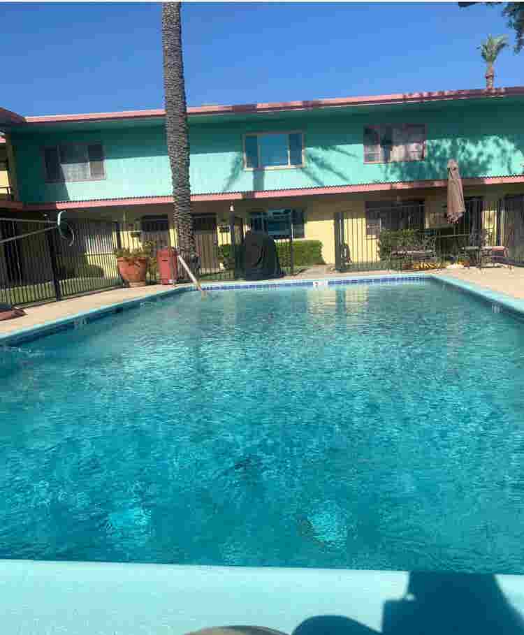 Midtown Phoenix Apartment Room