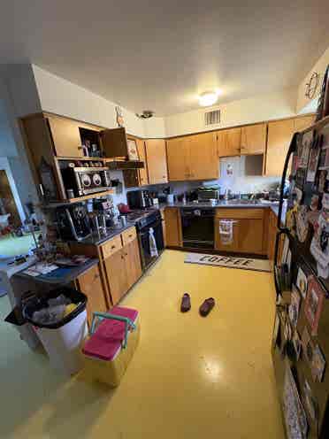 Midtown Phoenix Apartment Room