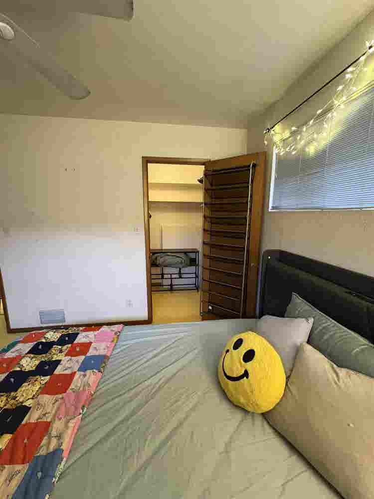Midtown Phoenix Apartment Room