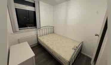 Single room in Bow (East London)