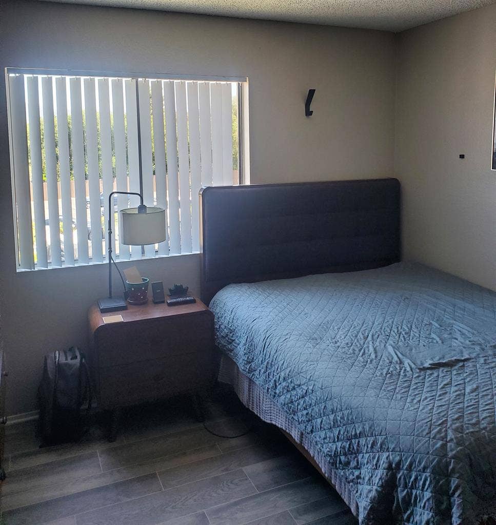 Vista, Available in August