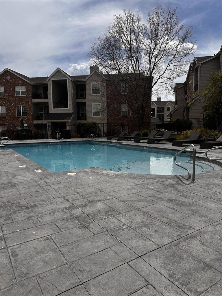 Looking for Roomate ASAP!