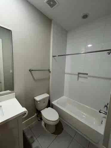 3 Story House, 2 Rooms available!