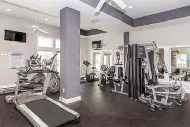 Sublet available July