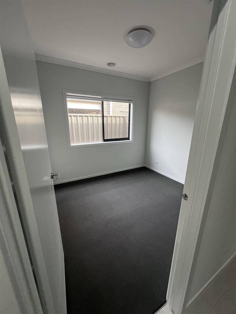 3x Private rooms for rent
