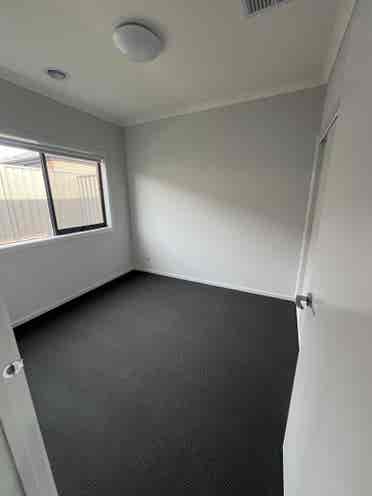 3x Private rooms for rent