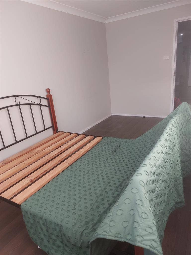 Spare Room for Rent -Bills Included