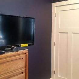 Pet friendly room in a shared house