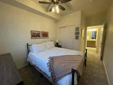 Seeking roomate in Briargate area