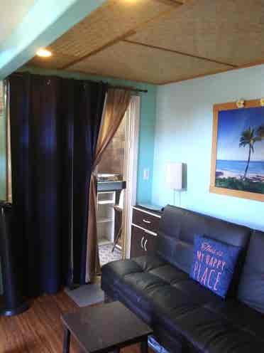 2/story Tiny (w/detach Shared Bath)