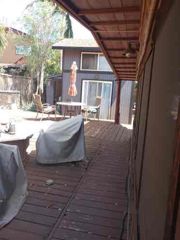 2/story Tiny (w/detach Shared Bath)