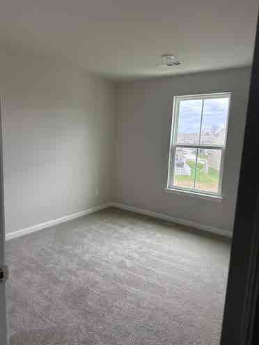 Room available in Gallatin TN