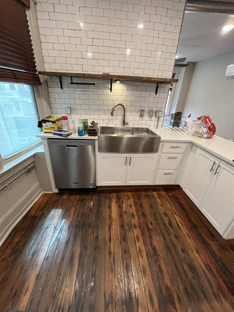Need Roommate asap