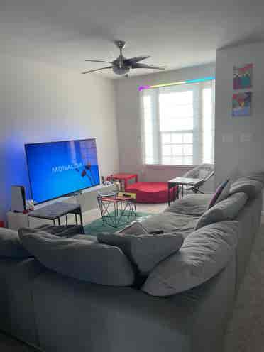 Room for Rent New Townhome