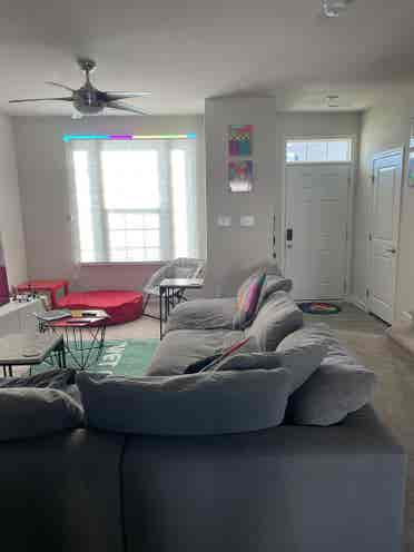 Room for Rent New Townhome